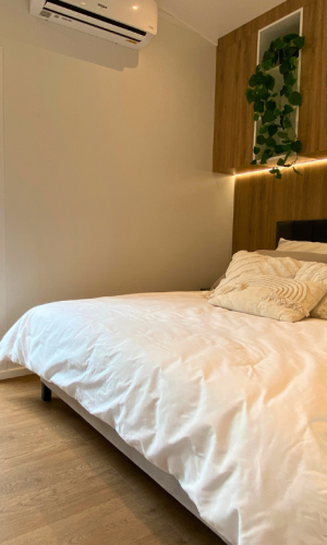 Casa movil black light