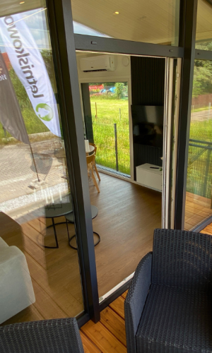 Casa movil black light