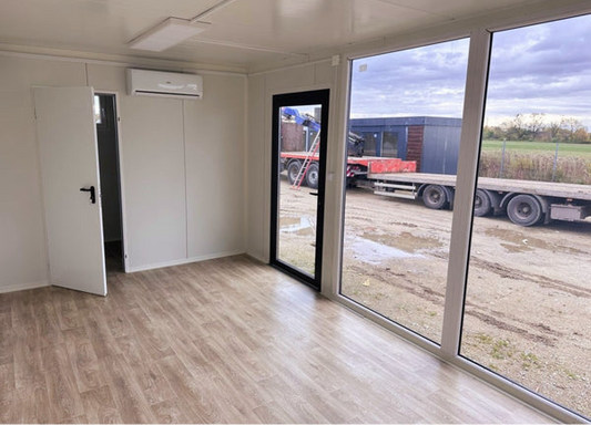 CONTENEDOR PABELLÓN COMERCIAL 3×7 GRANDES ESCAPARATES