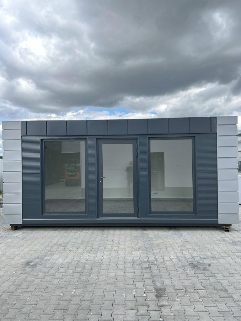 CONTENEDOR HABITABLE 700CM X 300CM