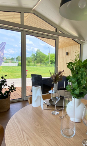 Casa movil black light