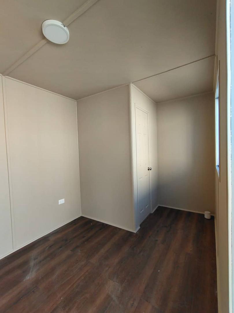 Módulo Oficina con baño 20 pies.