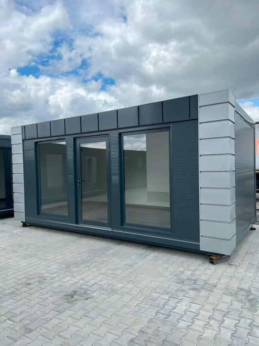 CONTENEDOR HABITABLE 700CM X 300CM