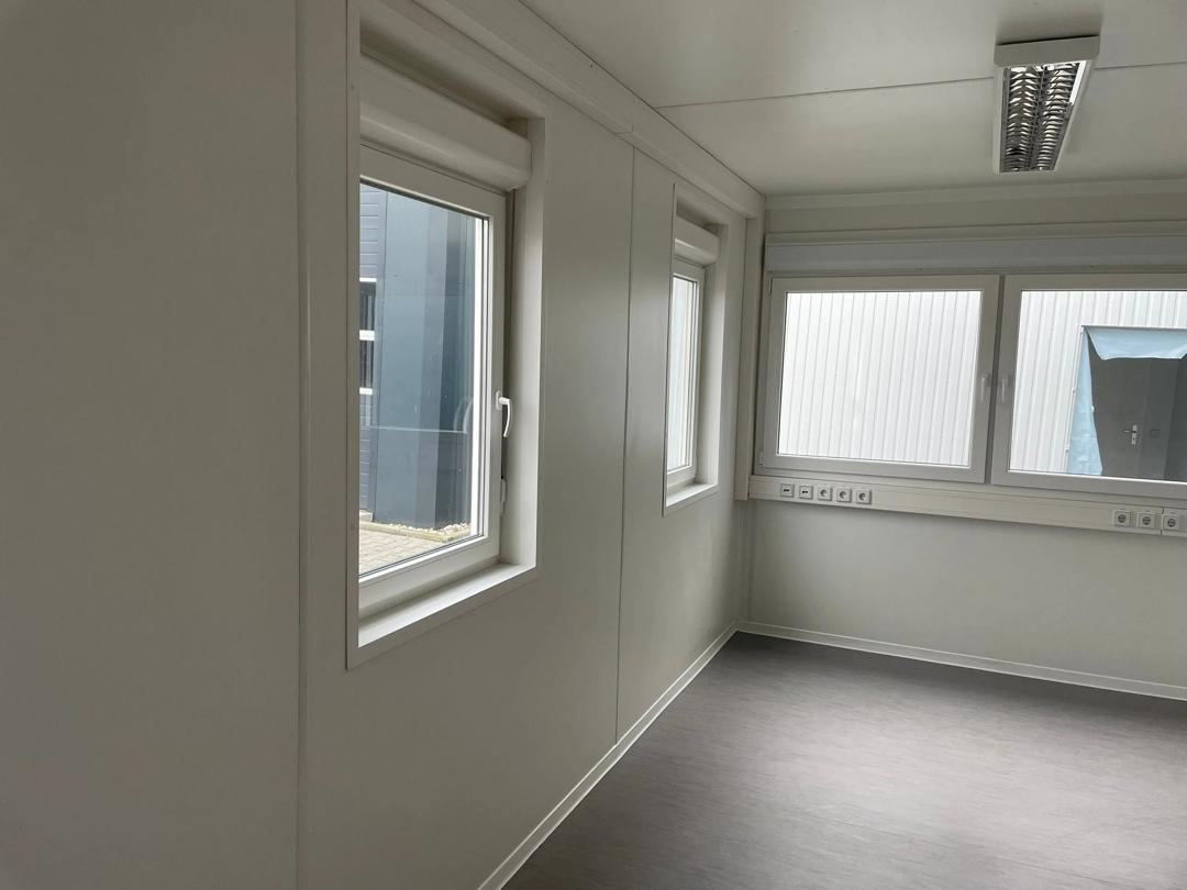 CONTENEDOR DE OFICINA 20 PIES