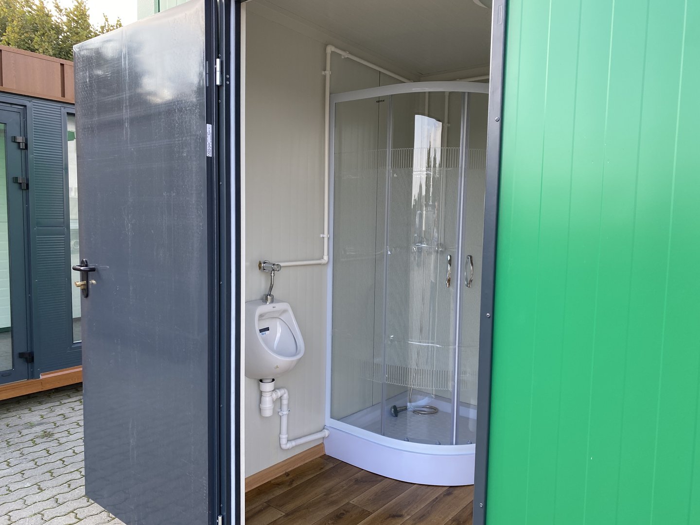 Contenedor de ducha 4x2M - alquiler, compra/arrendamiento posible