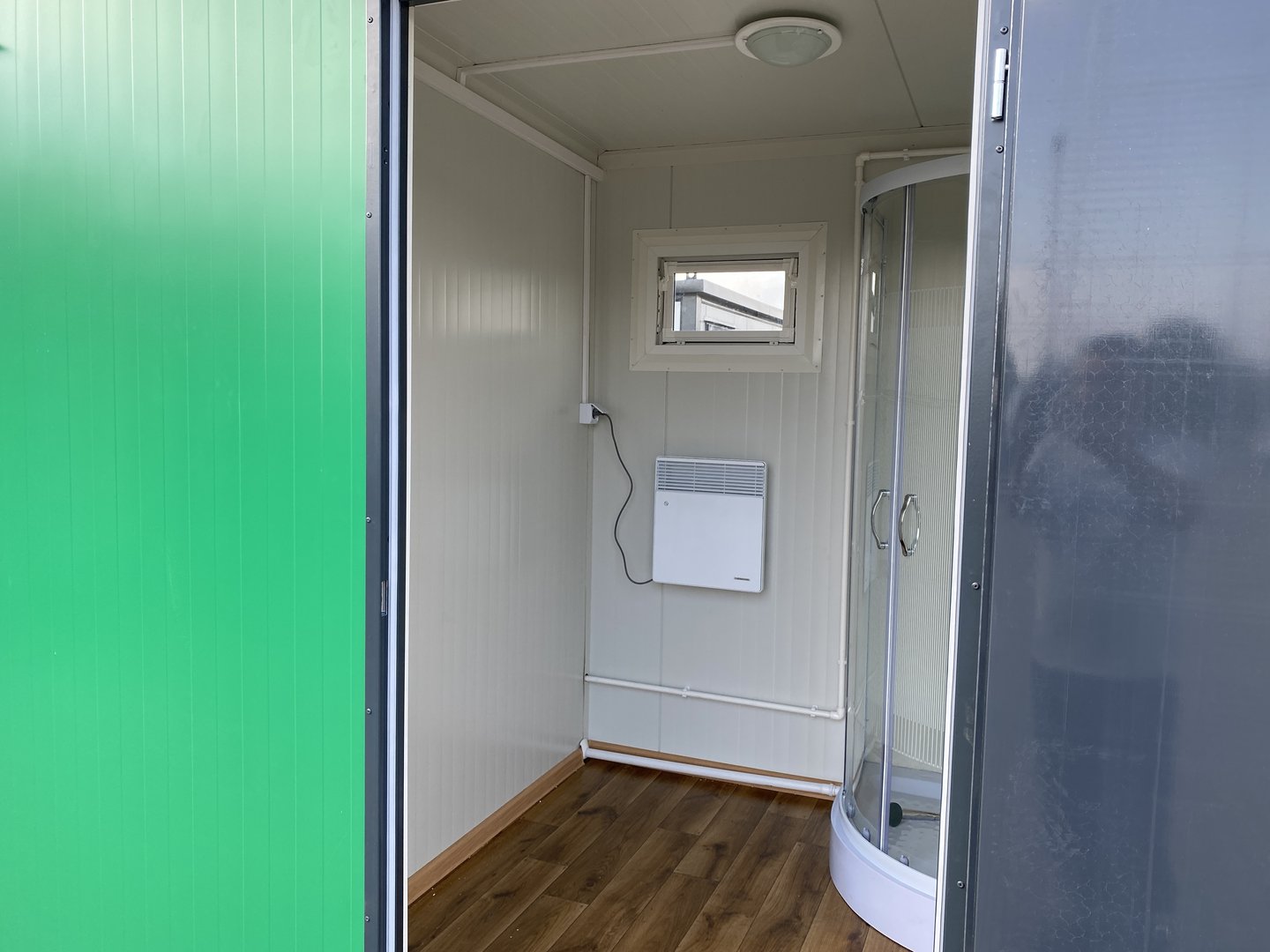 Contenedor de ducha 4x2M - alquiler, compra/arrendamiento posible