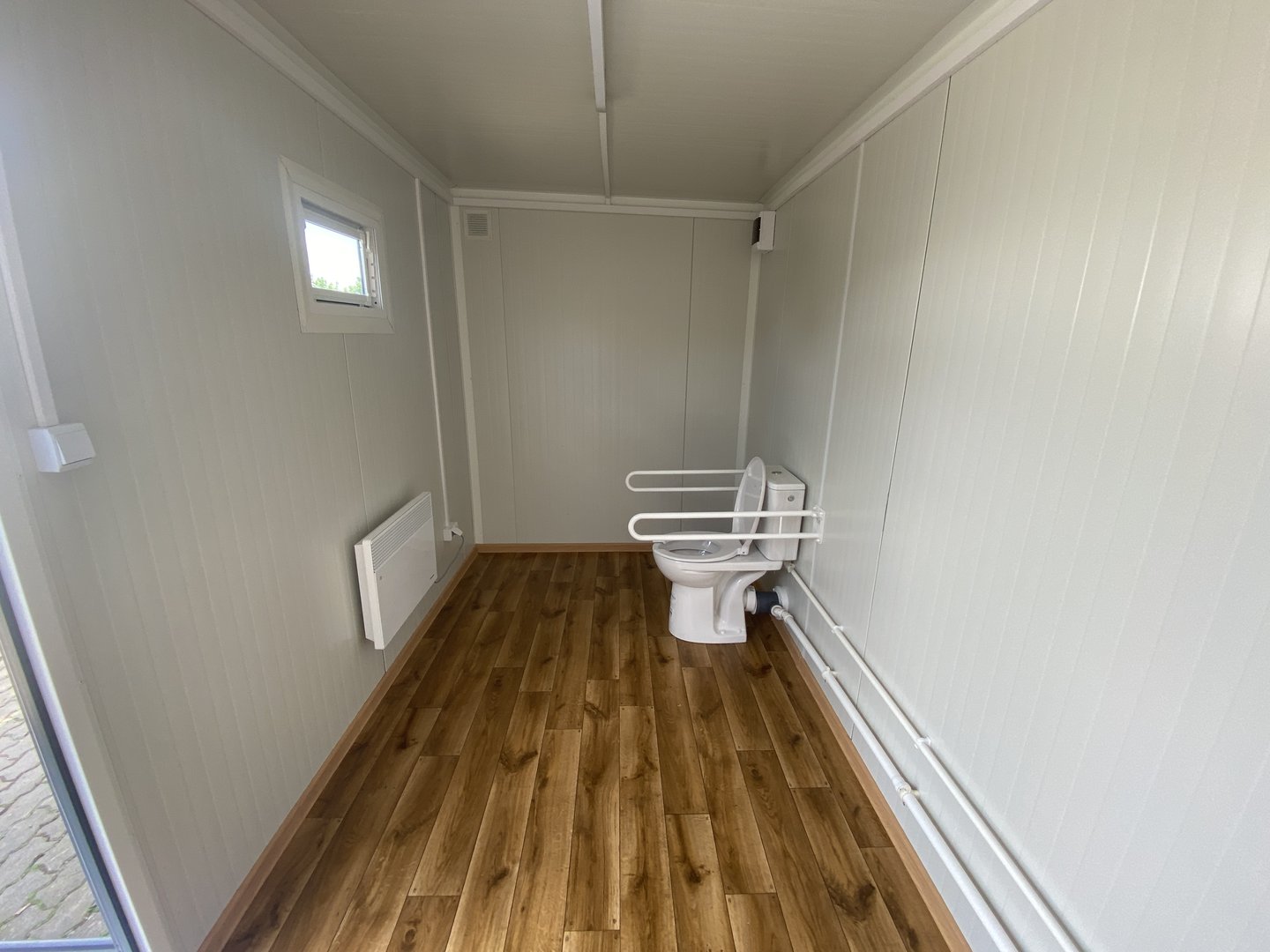 Contenedor de inodoro para discapacitados discapacitados inmediatamente