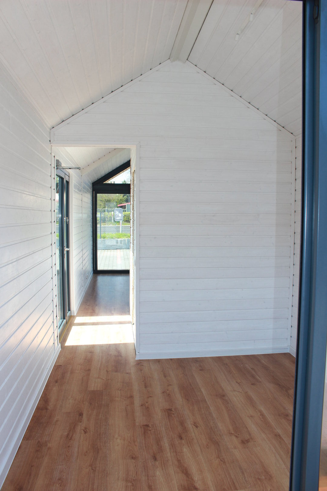 Minicasa llave en mano 10,90 x 2,90 m