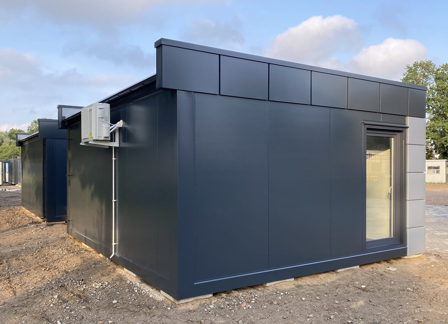 Contenedor de oficina tipo "London" 6,00 x 5,00 m