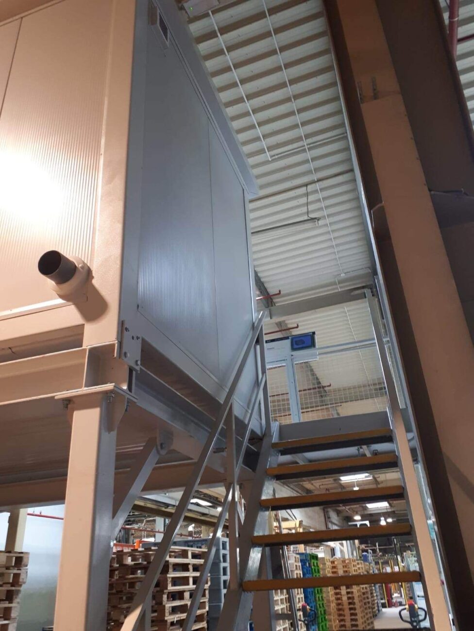 Contenedor modular 6058 mm x 4876 mm