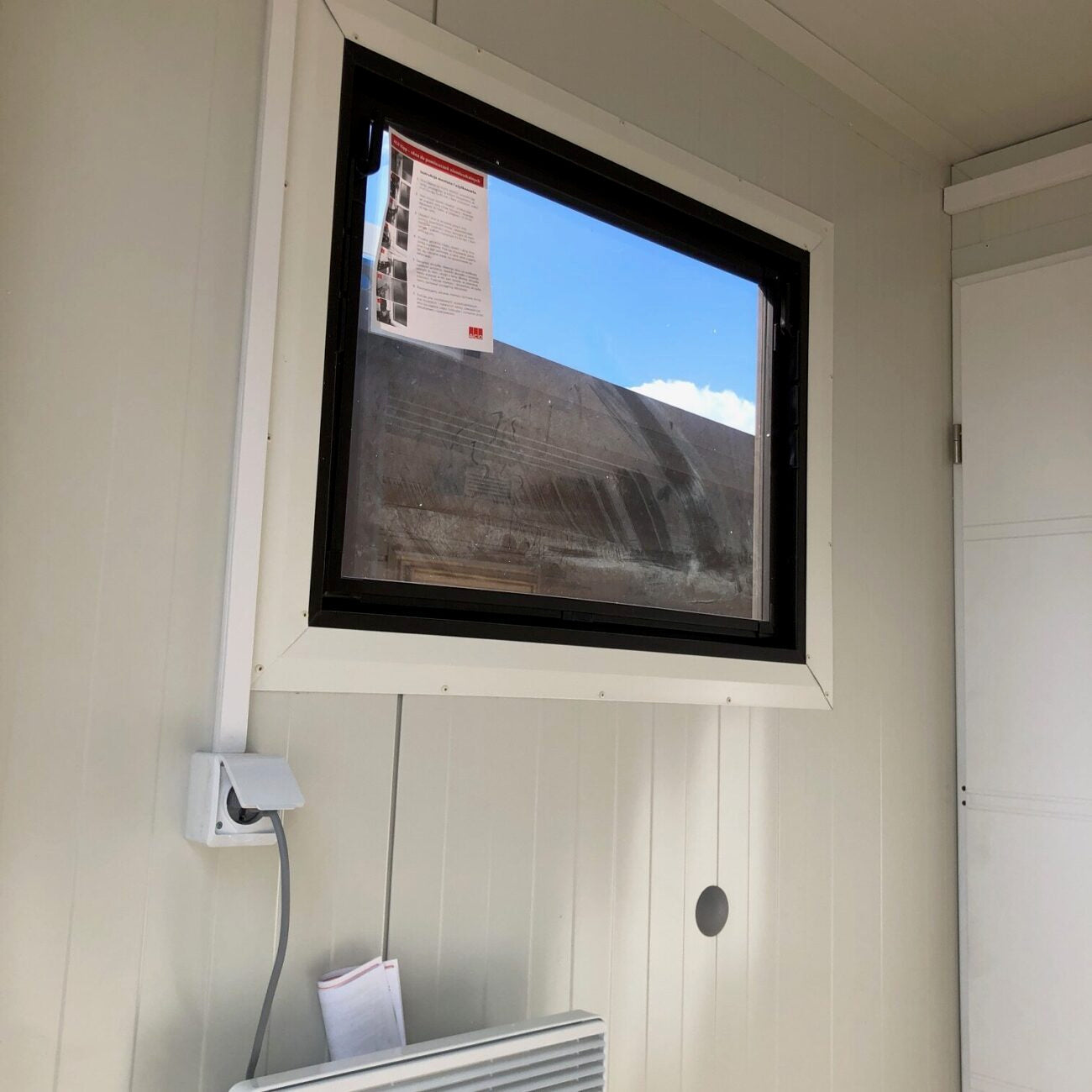 Contenedor de panel sándwich con aseo, aseo para discapacitados, 6,00×3,00