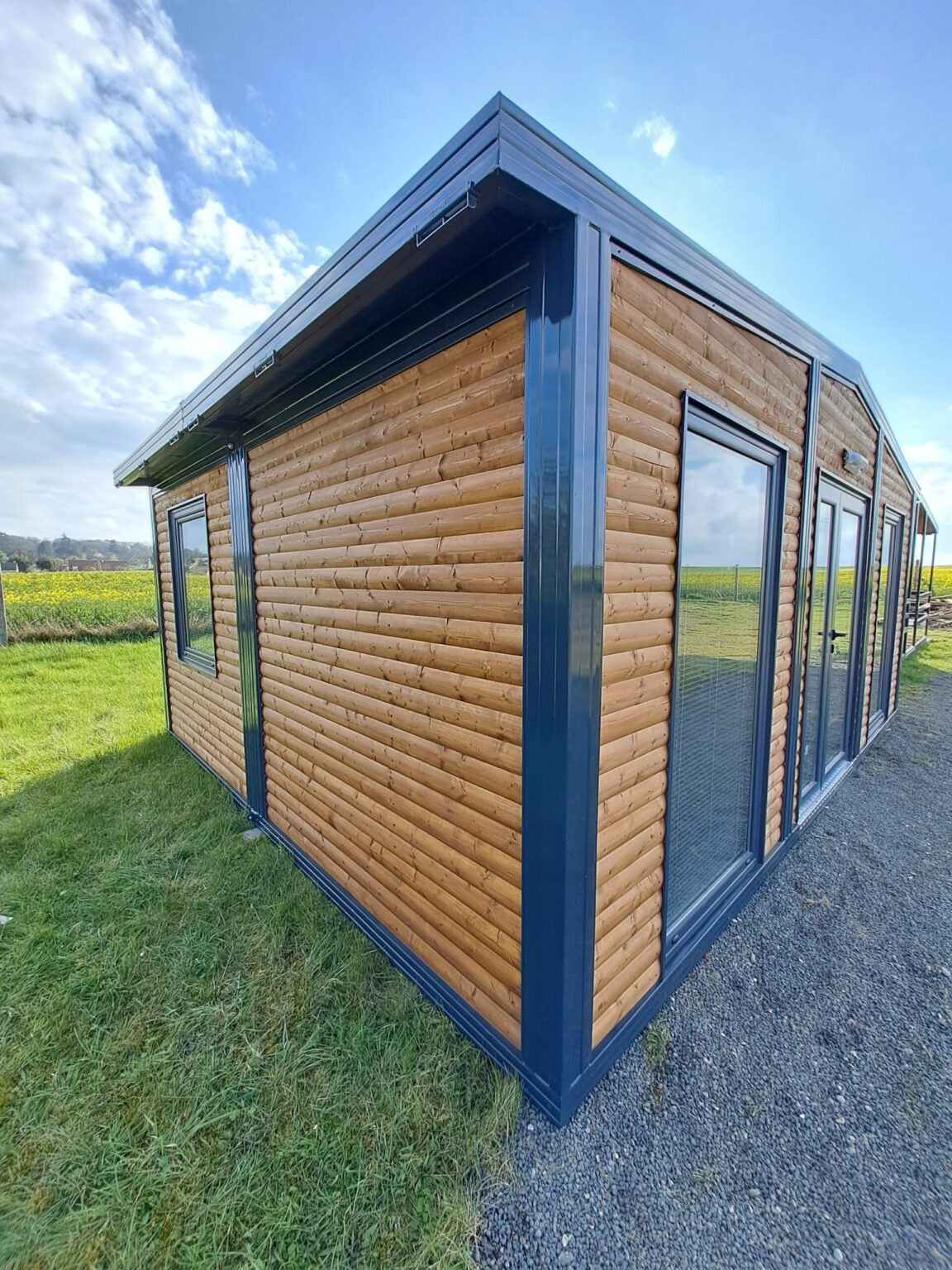 Bungalow amueblado – Chalet con jardín de 28 m²