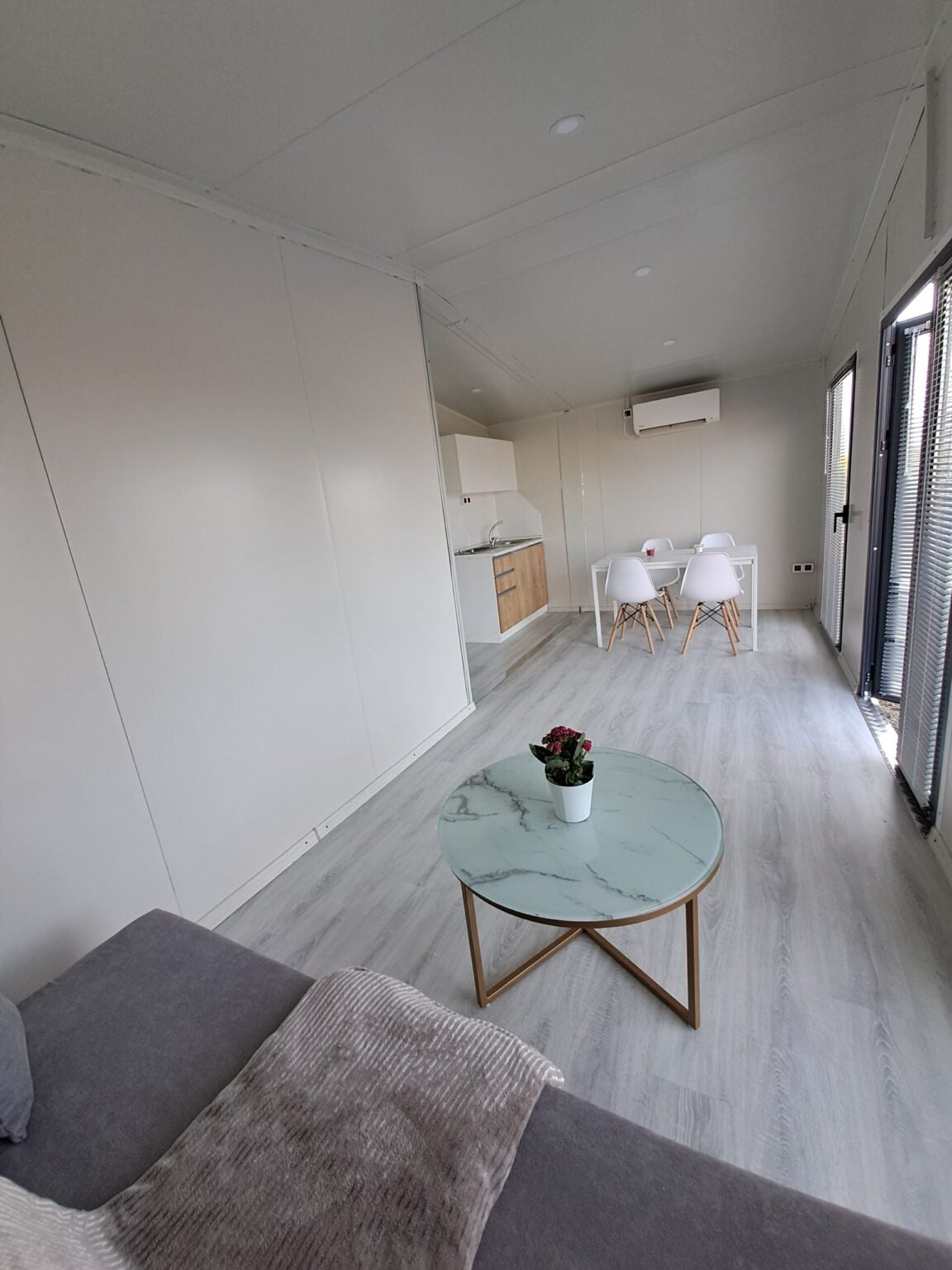 Bungalow amueblado – Chalet con jardín de 28 m²