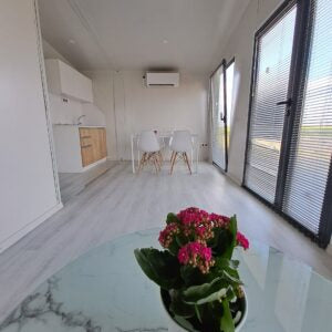 Bungalow amueblado – Chalet con jardín de 28 m²