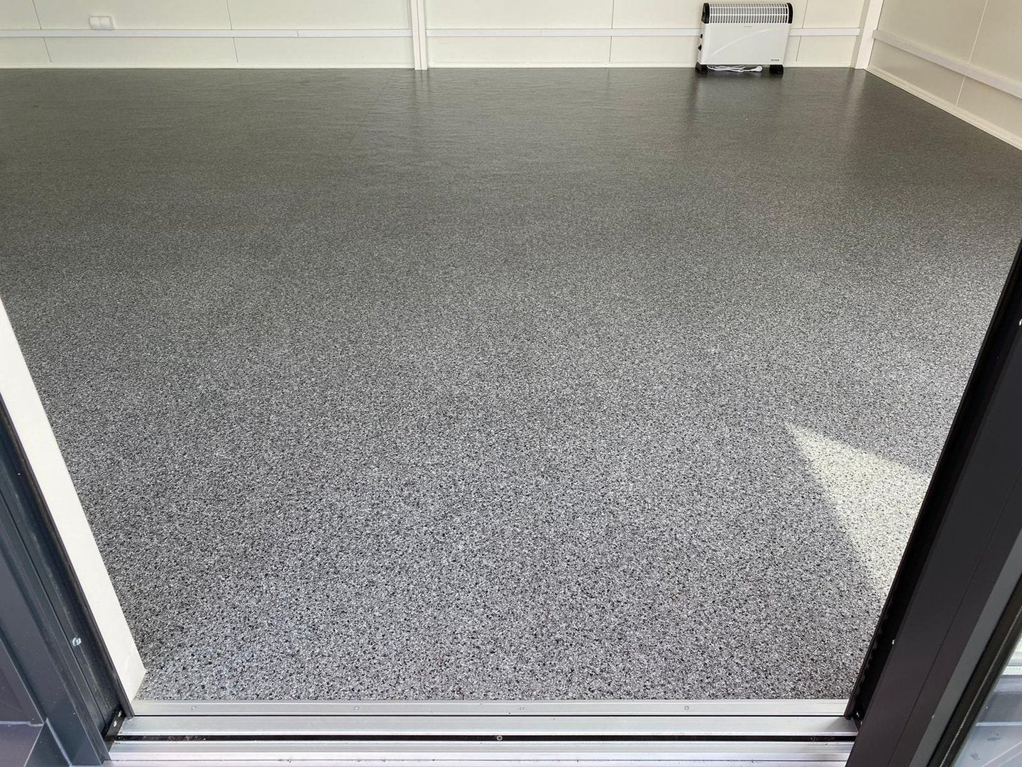 Contenedor de oficina tipo "London" 6,00 x 5,00 m