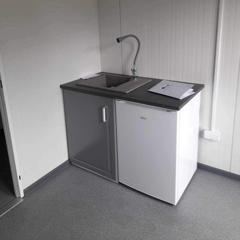 Contenedor modular 4876 mm x 6058 mm